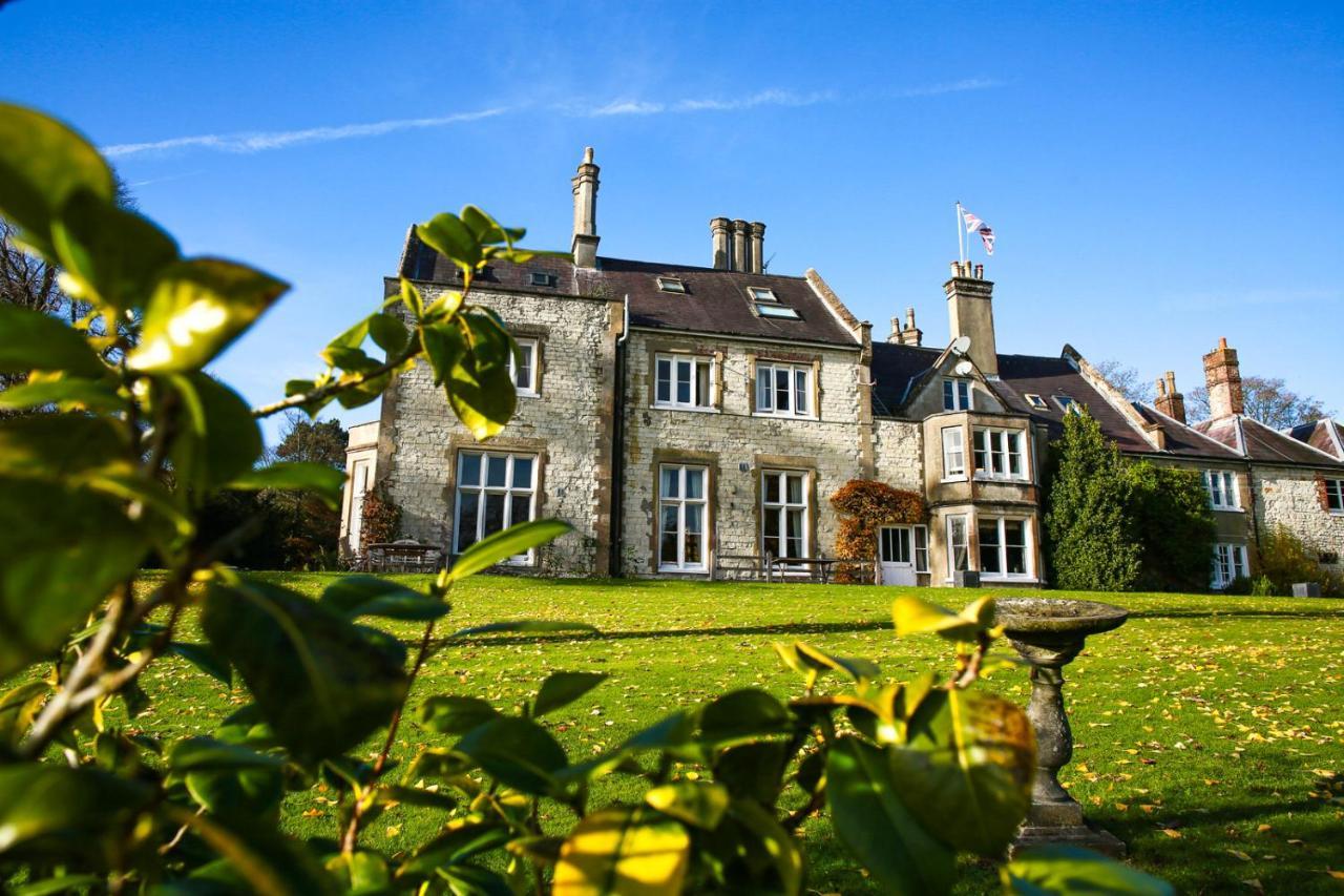 แลงริช เฮาส์ Bed & Breakfast ปีเตอร์สฟิลด์ ภายนอก รูปภาพ